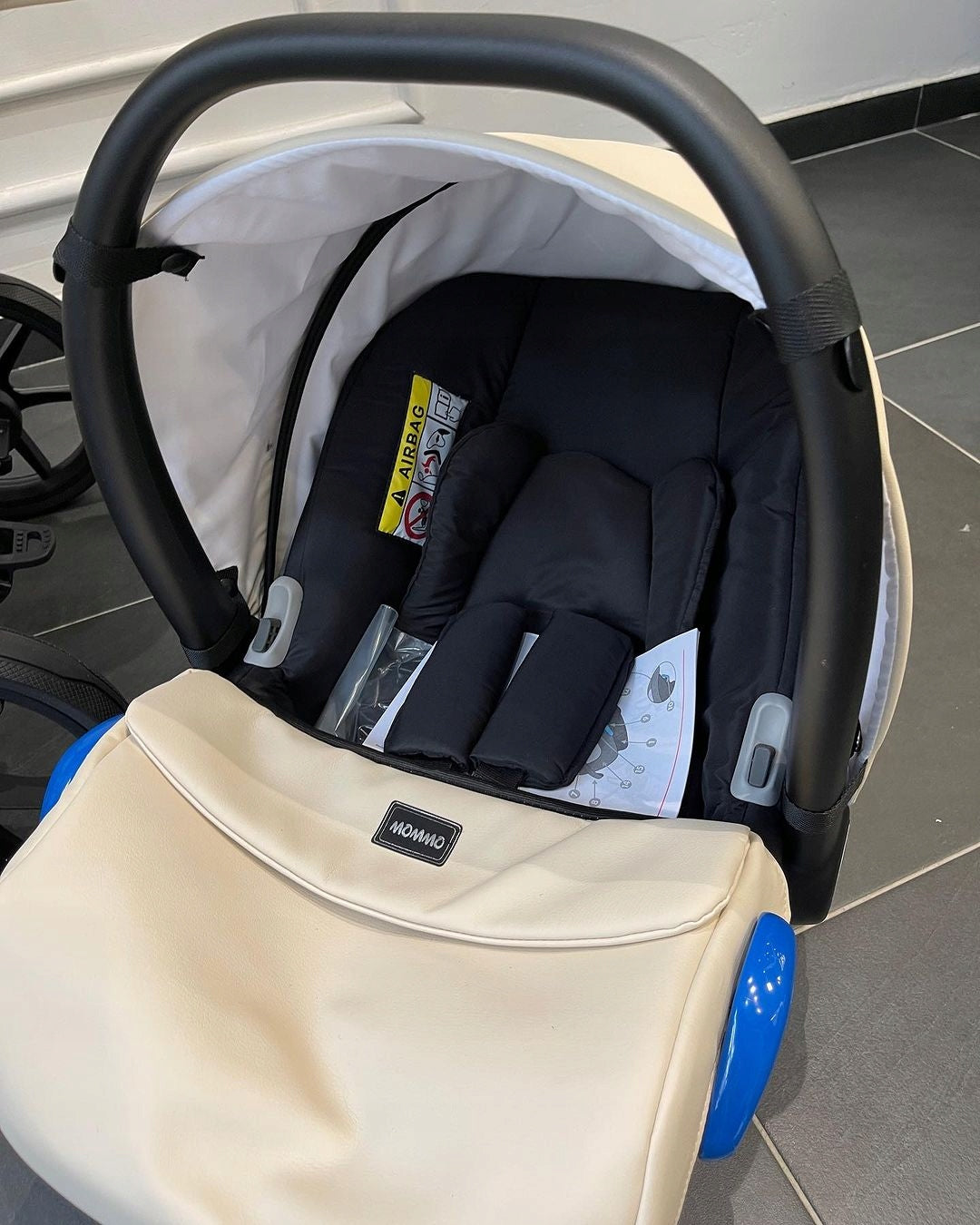 MOMMO Harmony 3-in-1 Stroller – Vanilla – image 10