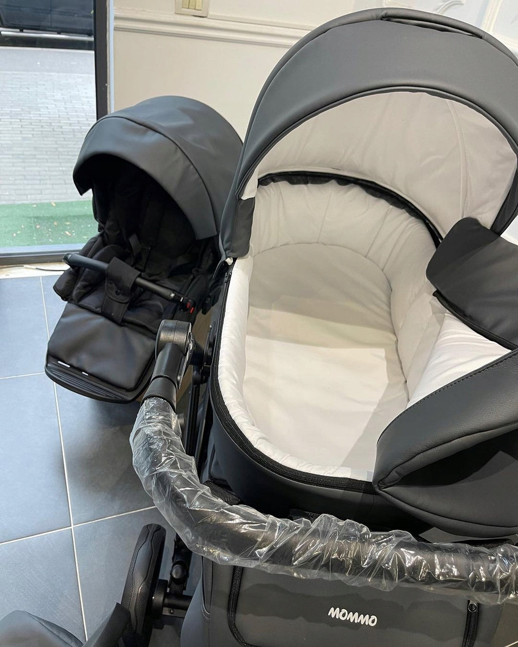 MOMMO Harmony 2-in-1 Stroller – Graphite – image 8