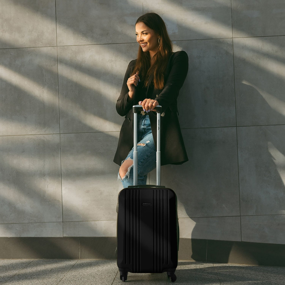 Wings Kestrel 3-Piece Hard Shell Suitcase Set – Black - photo 4