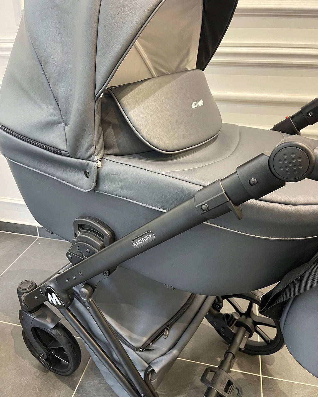 MOMMO Harmony 3-in-1 Stroller – Black – image 15