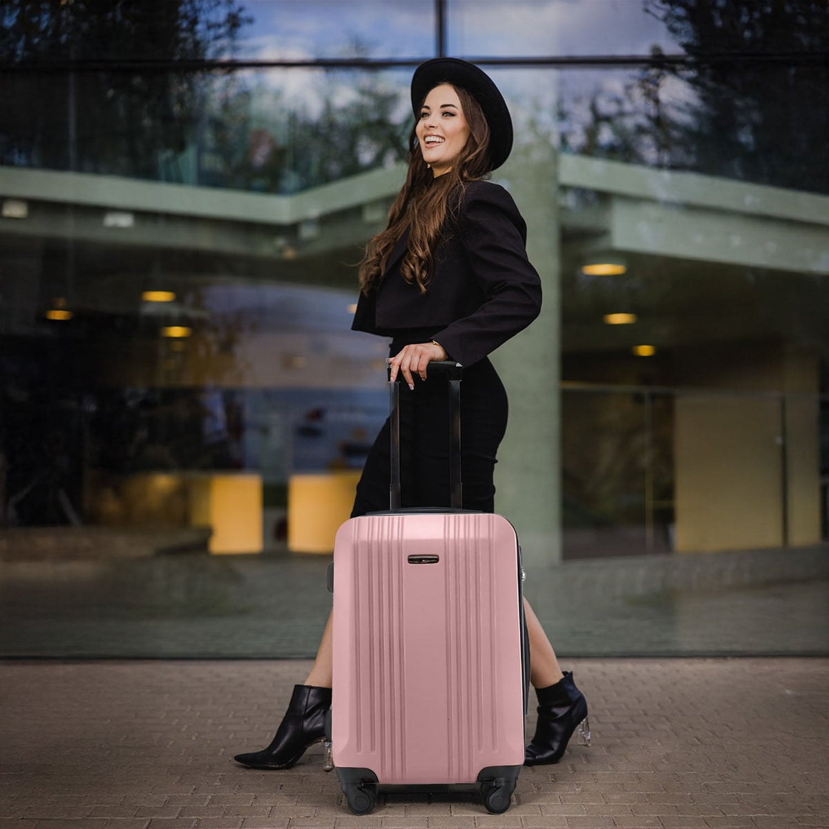 Wings Kestrel 3-Piece Hard Shell Suitcase Set – Rose Gold - photo 7